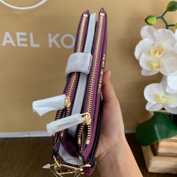 Michael Kors Double Zip Wristlet - Picture 2 of 6